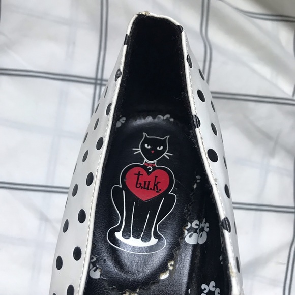 Retro TUK Polka Dot Platforms - Picture 3 of 4